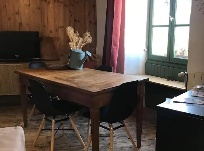 Сasa de vacaciones Ancienne Maison De Tisserande Atypique Mornac-sur-Seudre